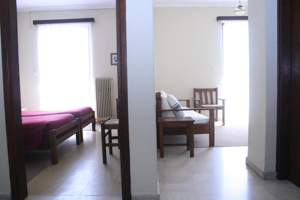 Aparthotel Iliahtides Amarynthos Chambre photo