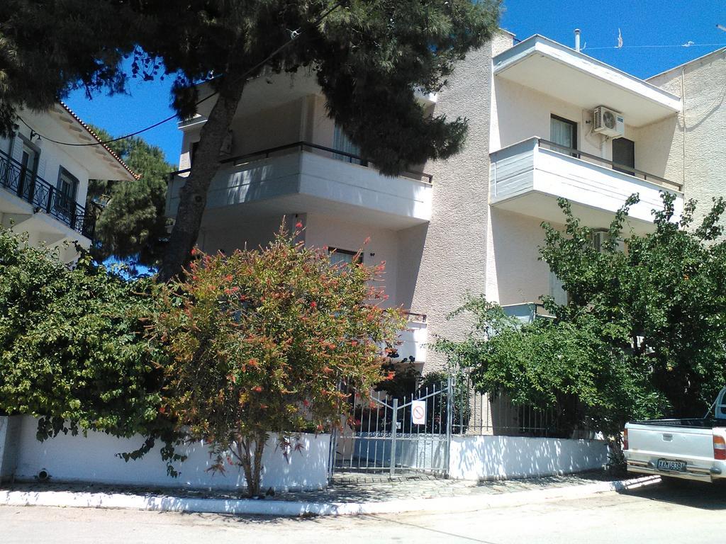 Aparthotel Iliahtides Amarynthos Extérieur photo