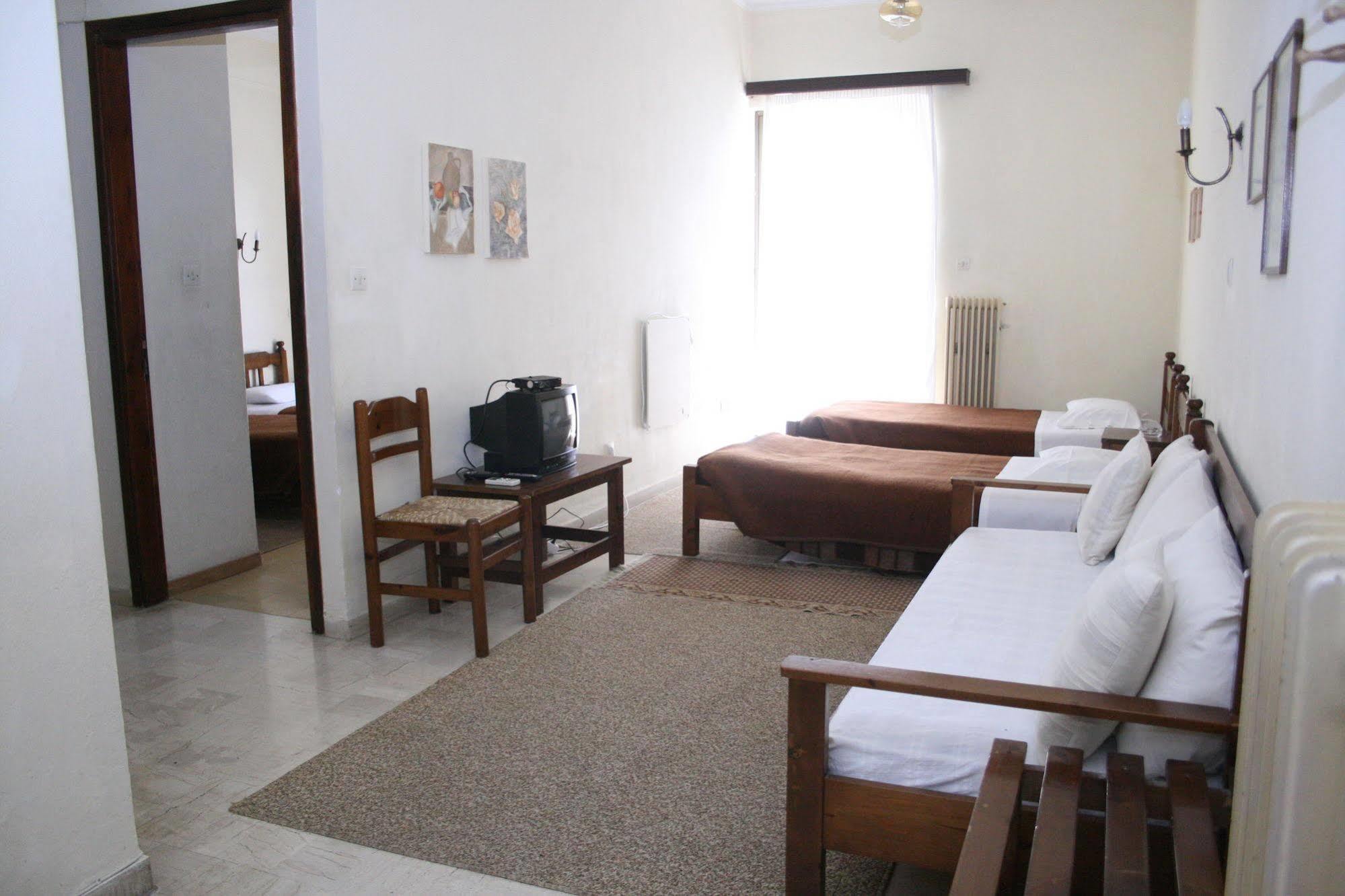 Aparthotel Iliahtides Amarynthos Extérieur photo